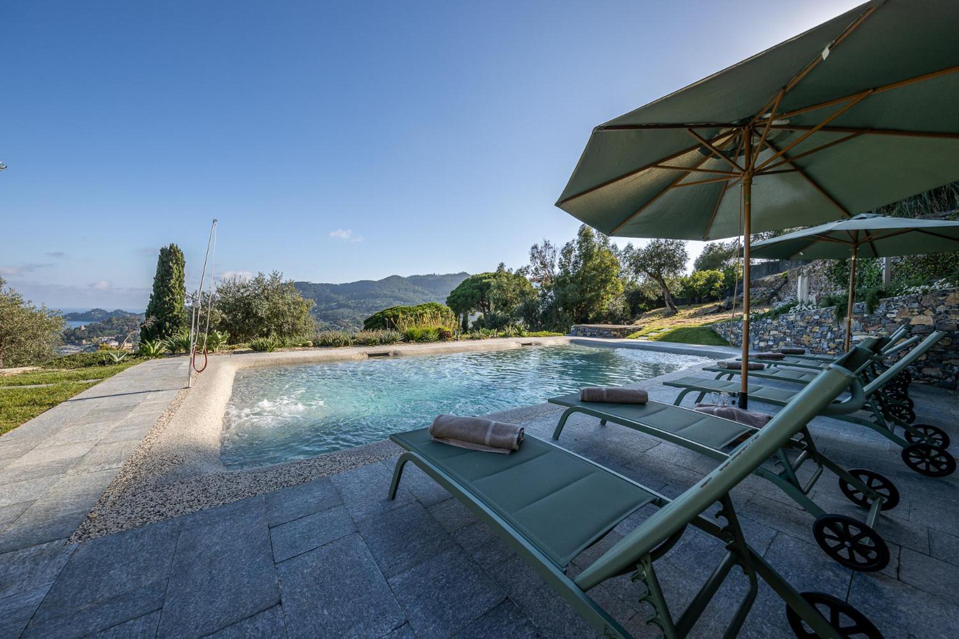 La Casa Gialla Relax In Collina Con Piscina サンタ・マルゲリータ・リグレ エクステリア 写真