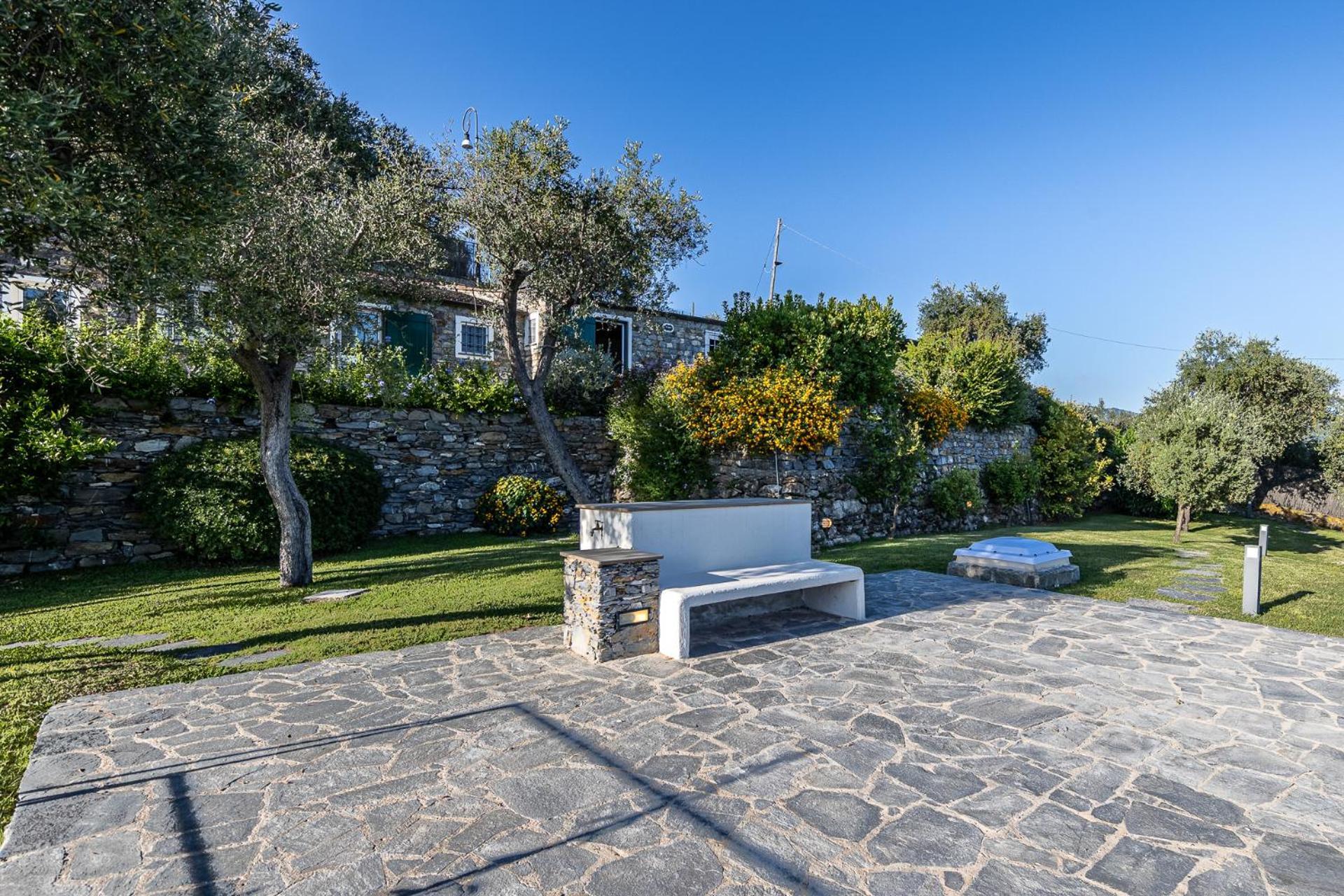 La Casa Gialla Relax In Collina Con Piscina サンタ・マルゲリータ・リグレ エクステリア 写真