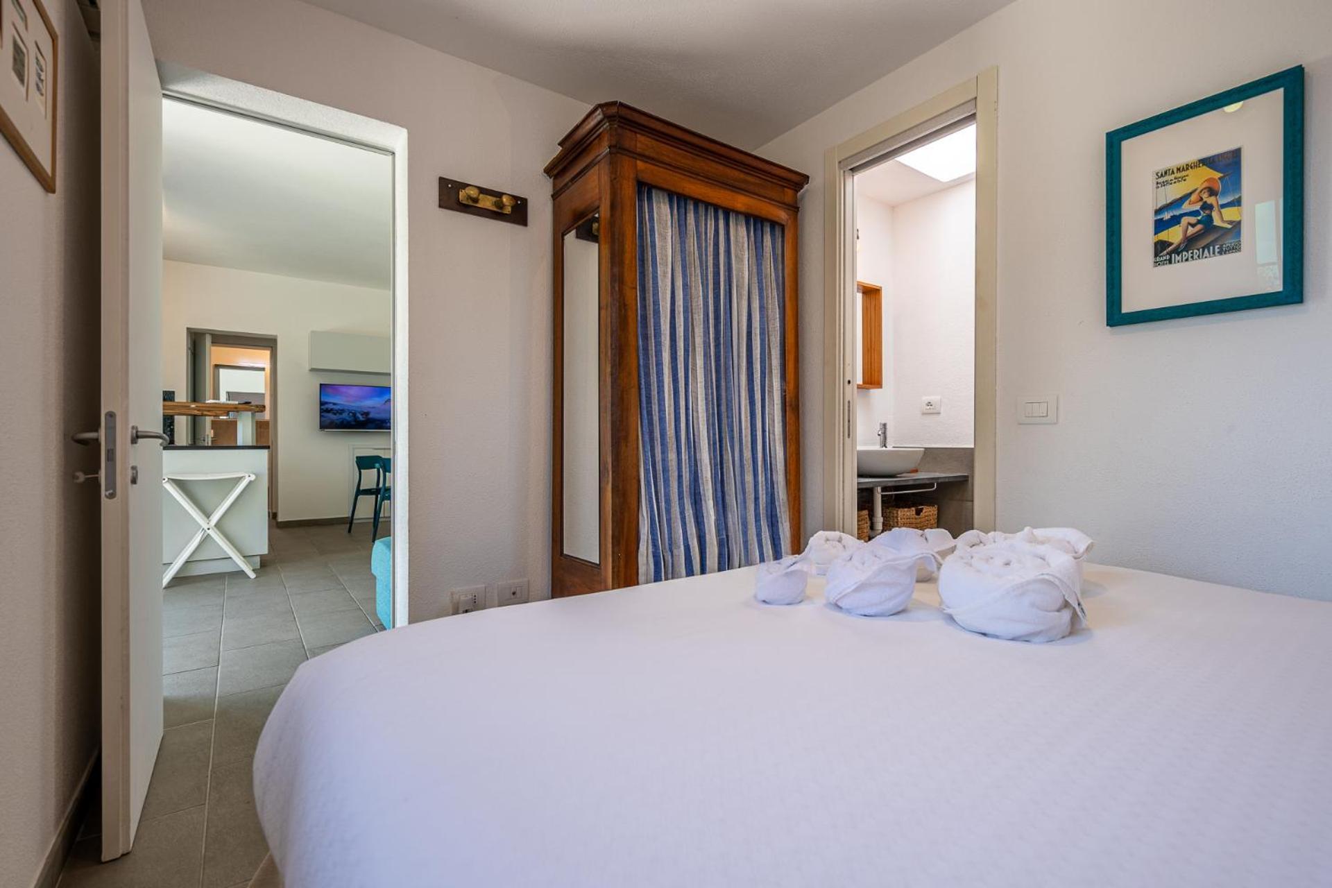 La Casa Gialla Relax In Collina Con Piscina サンタ・マルゲリータ・リグレ エクステリア 写真